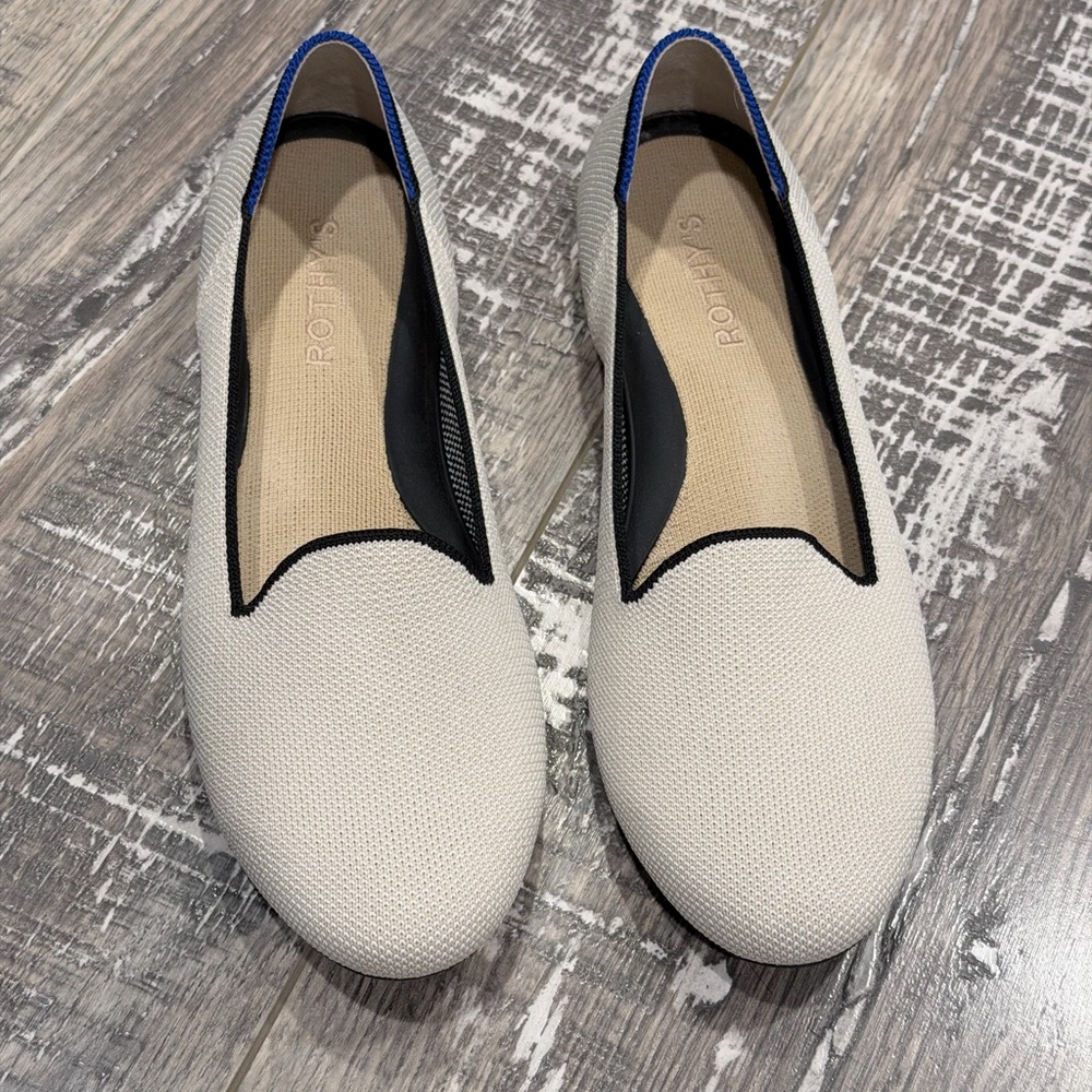 Like NewRothy's Lounge Loafer